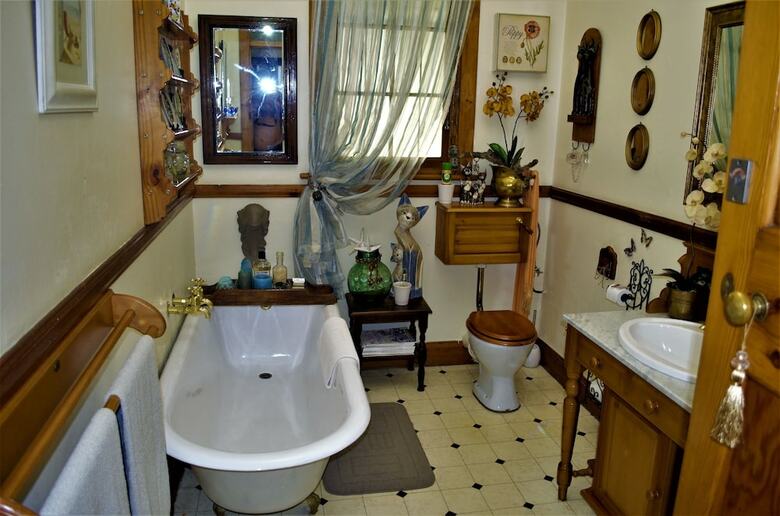 Bed & Breakfast 79 On Ridge Bnb