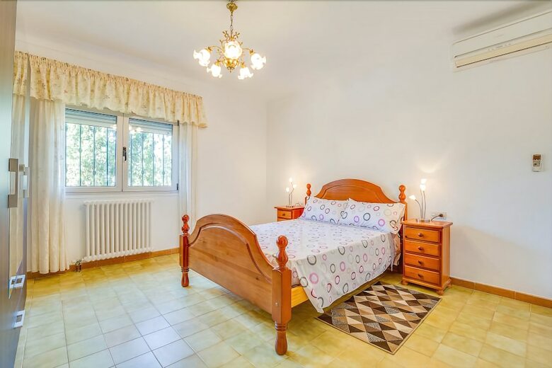 Villa Saturn