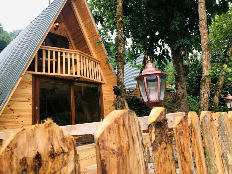 Hotel Tabiat Bungalows