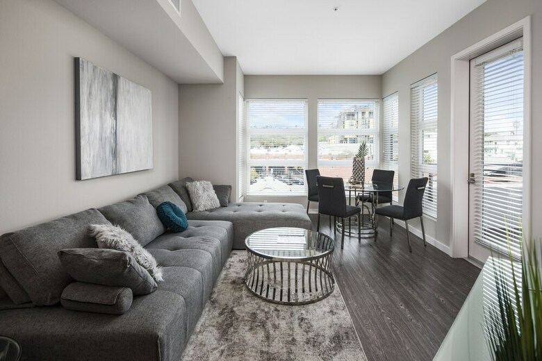 Little Italy Apartments By Barsala