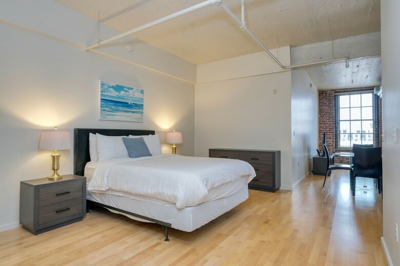 Luxurious Apartments By Barsala