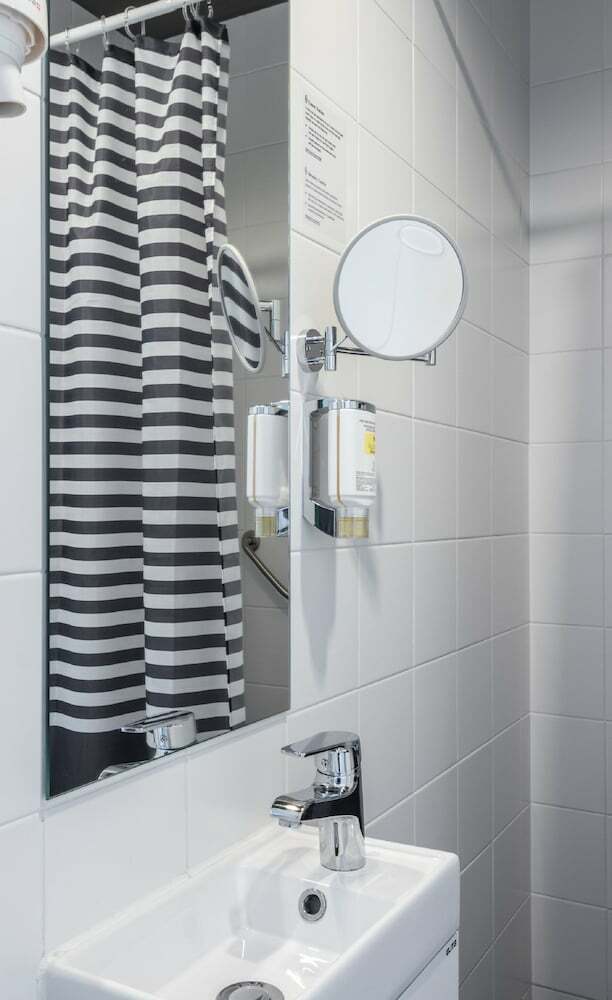 Corner Hotel