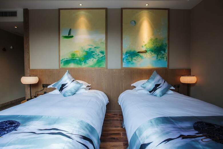 Wuzhen Mingli Hotel