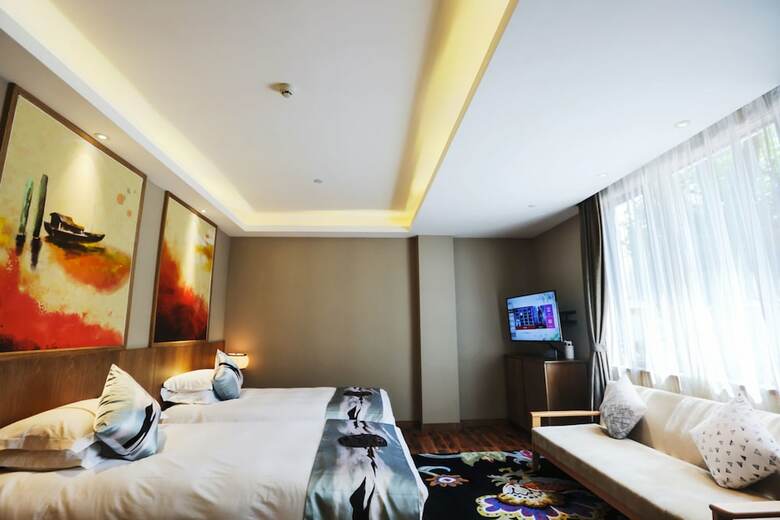 Wuzhen Mingli Hotel