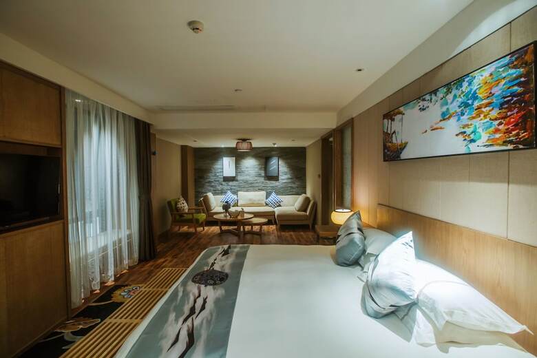 Wuzhen Mingli Hotel