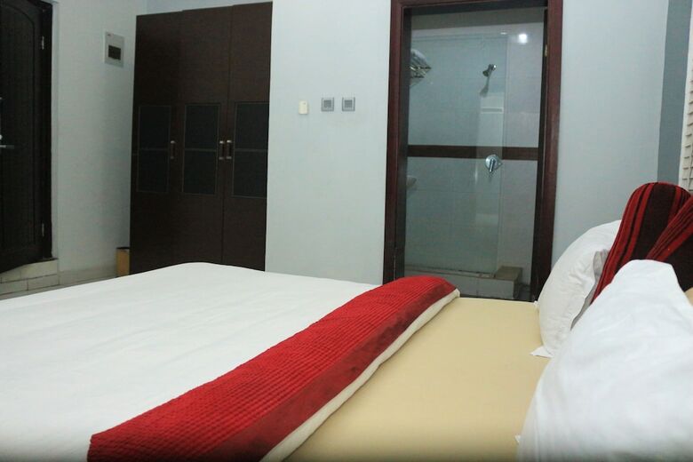 The Crib Lifestyle Hotel