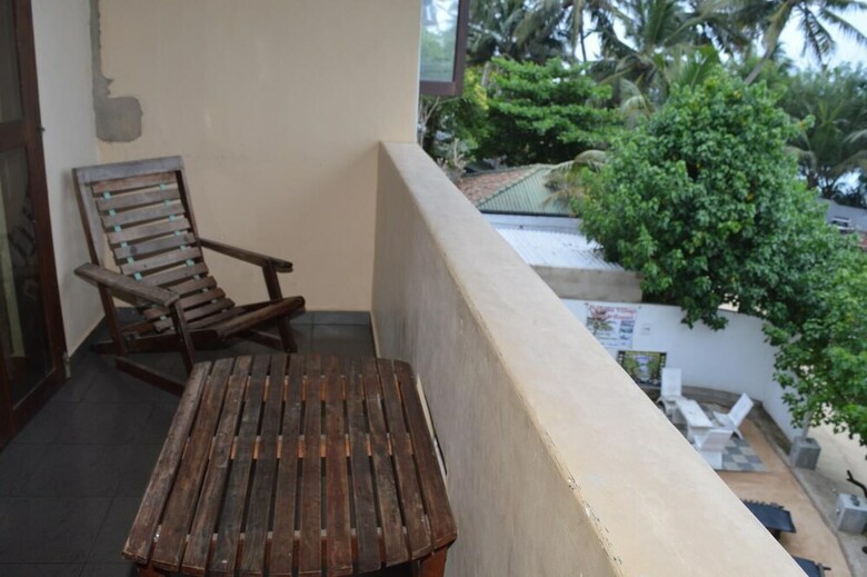 Hotel Polhena Bay Resort