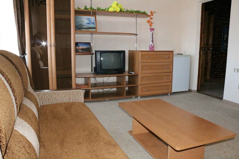 Hostal Gostiny Dvor Hotel - Hostel