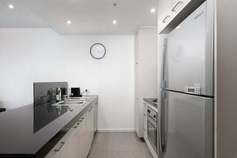 Exquisite Apartments Docklands