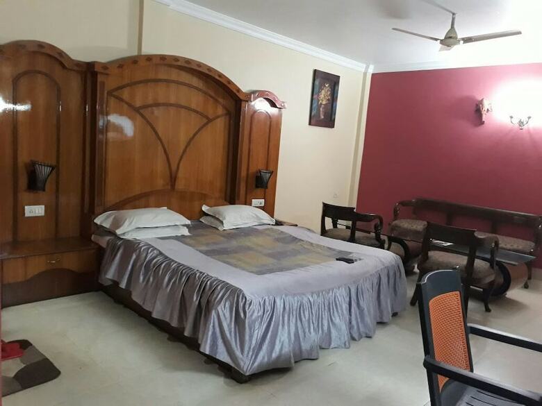 Bed & Breakfast Hotel Pramod