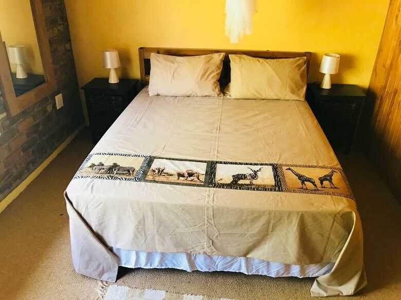 Posada Ama-zing African Safaris Lodge