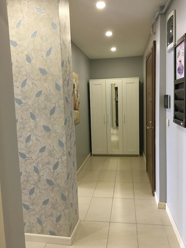 Celik Apartments