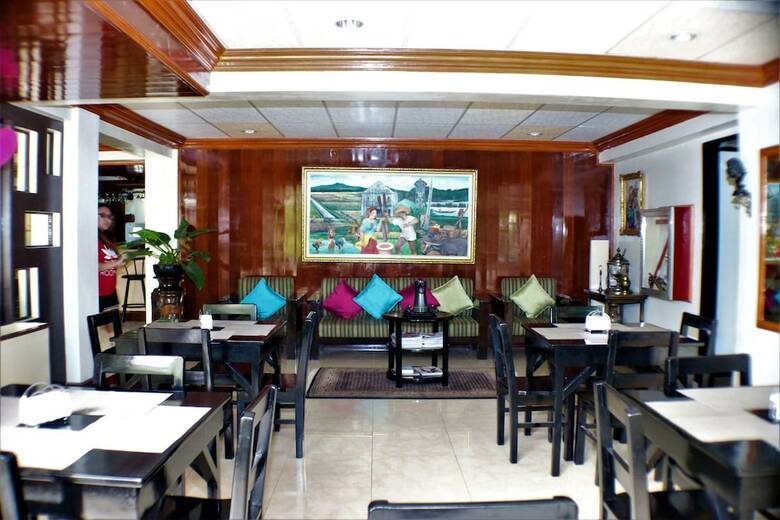 Hotel Zen Rooms Vest Grand Suites Bohol