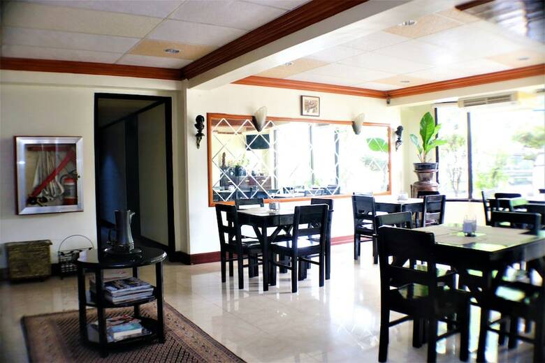 Hotel Zen Rooms Vest Grand Suites Bohol