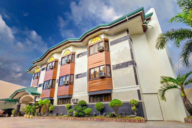Hotel Zen Rooms Vest Grand Suites Bohol
