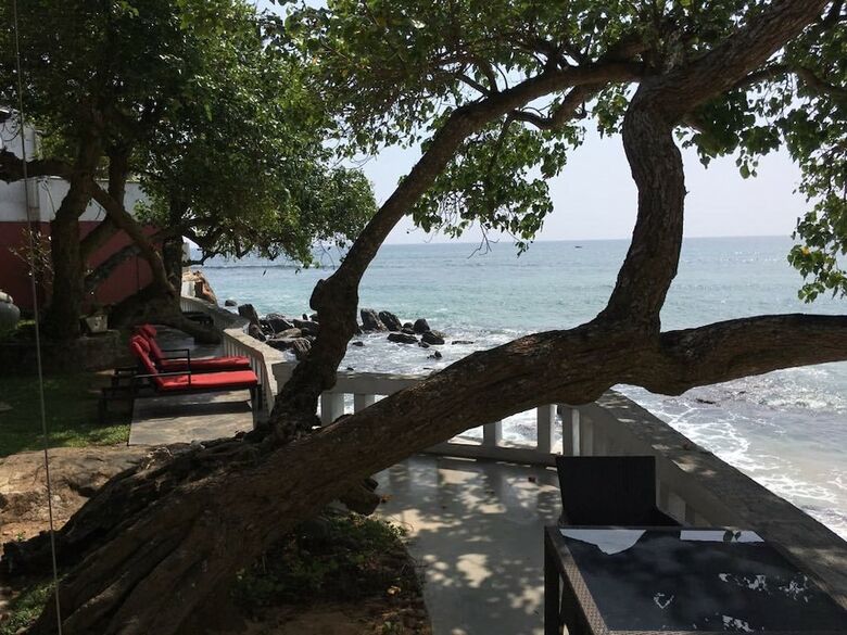 Sun N Sea Hotel