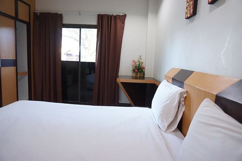 Hotel Chanprasert House