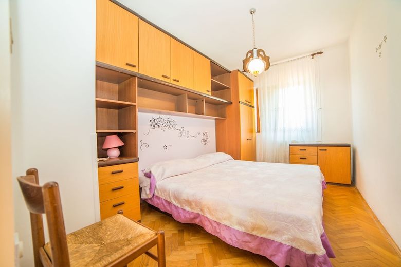 Vacation Pool Apartments