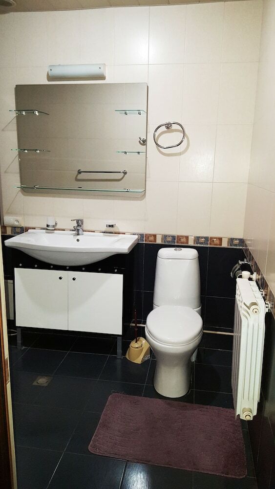 Hostal Friendship Hostel & Tours 2