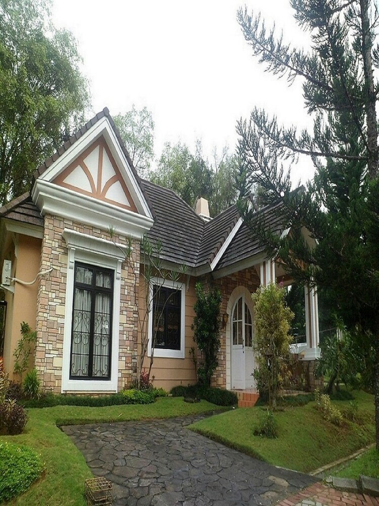 Villa Kota Bunga Melati