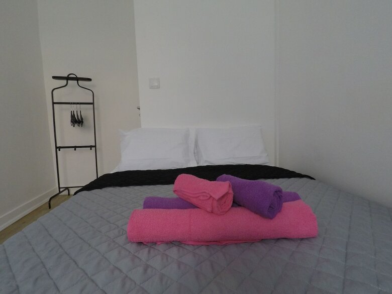 Hostal Stars Rooms Mouraria - Hostel