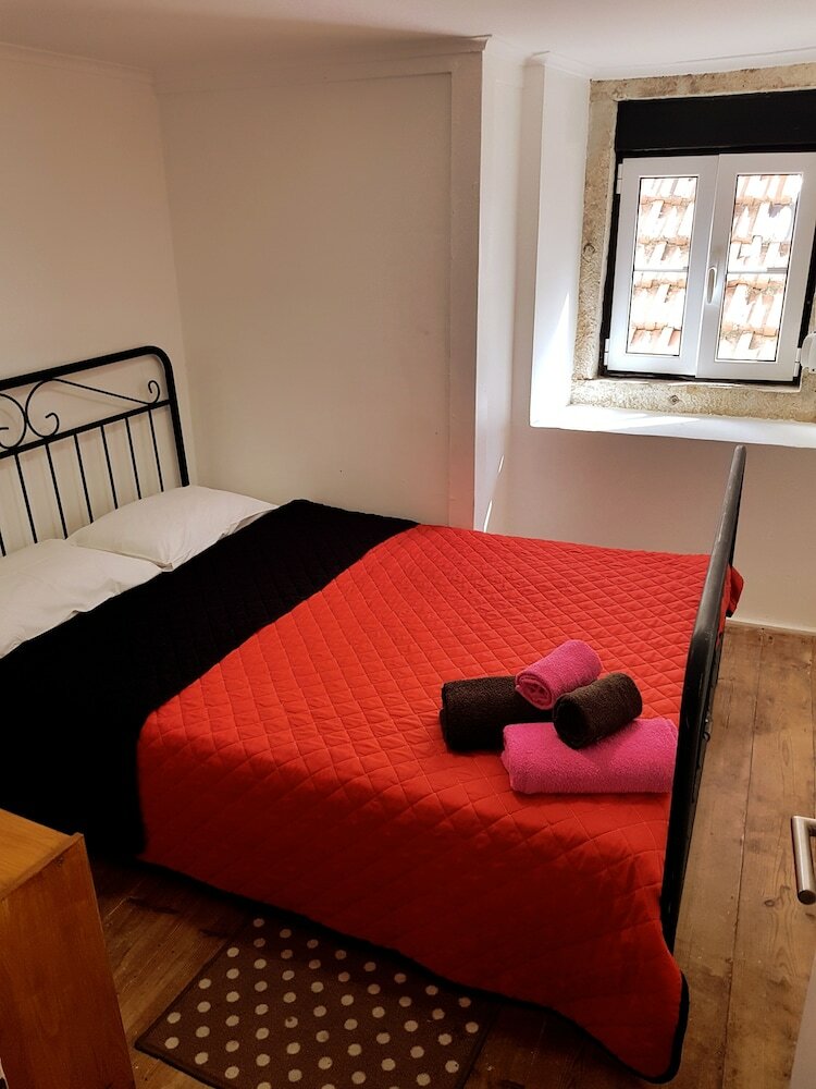 Hostal Stars Rooms Mouraria - Hostel