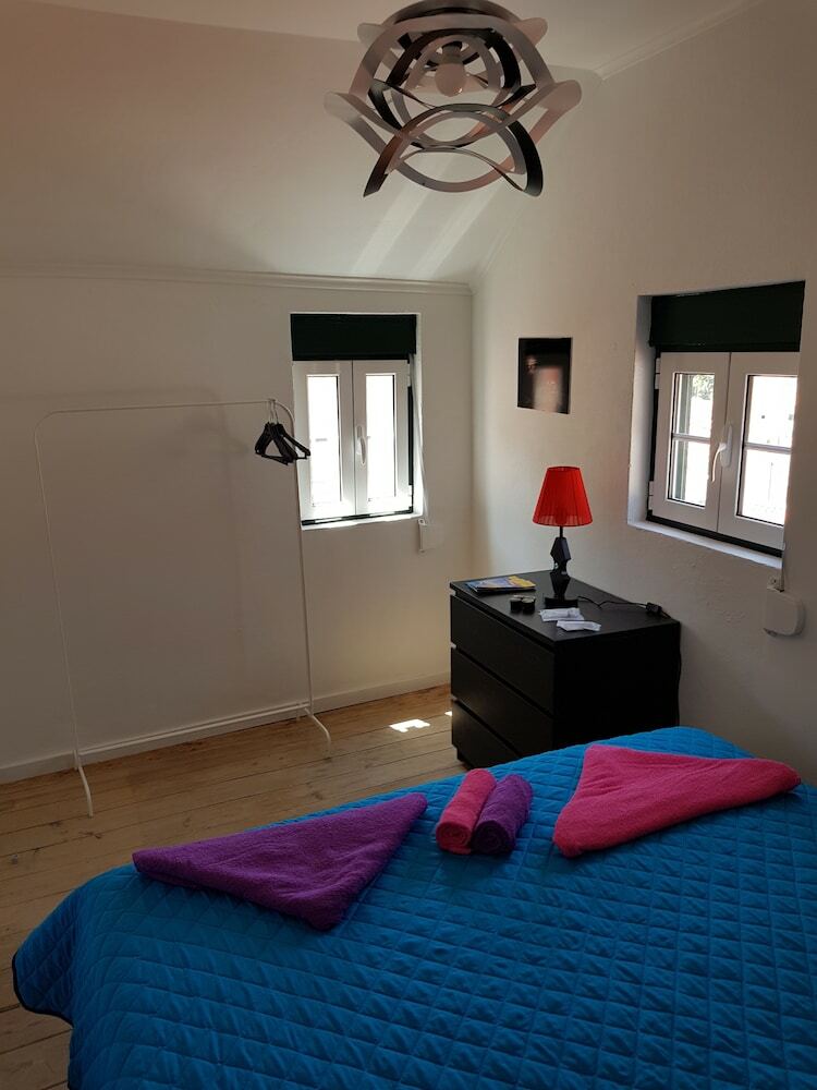 Hostal Stars Rooms Mouraria - Hostel