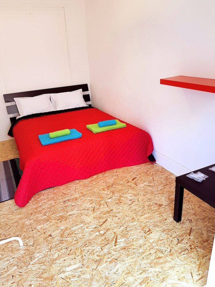 Hostal Stars Rooms Mouraria - Hostel