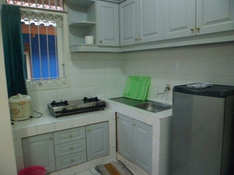 Villa Kota Bunga Matahari