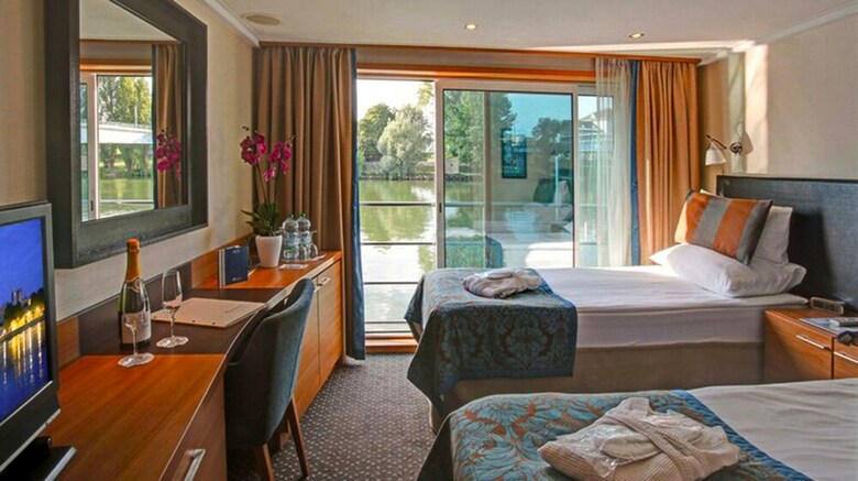 Hotelships Holland - Hs Leonora - Messe