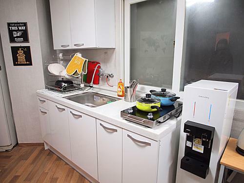 Hotel Hostel Gaon Sinchon