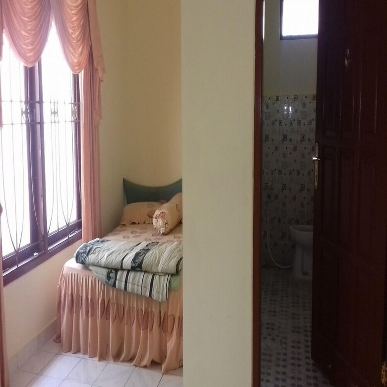Villa Kota Bunga Semanggi