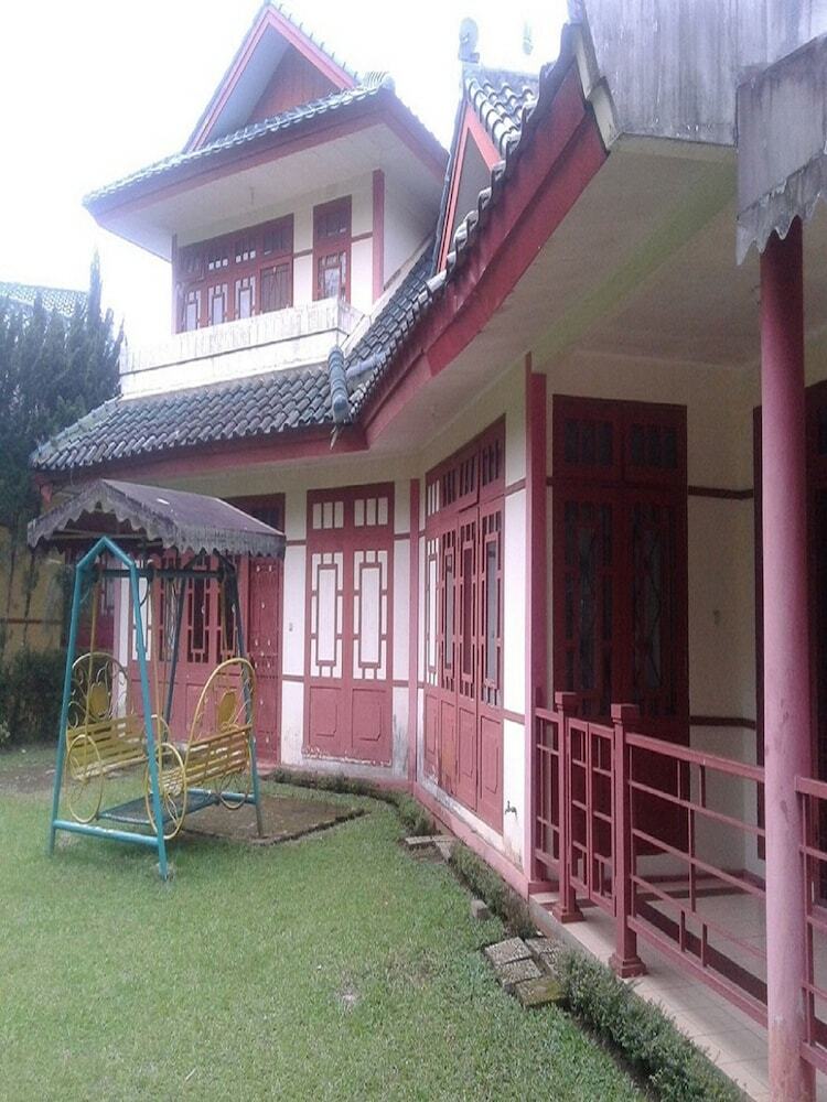 Villa Kota Bunga Semanggi