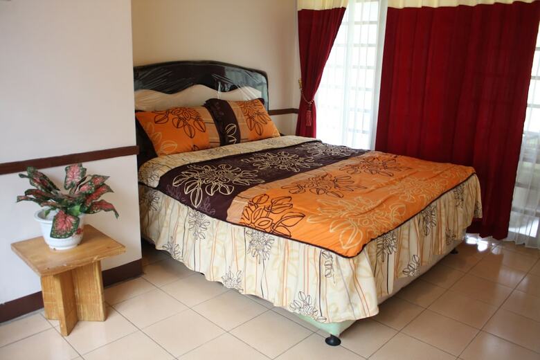 Villa Kota Bunga Widuri