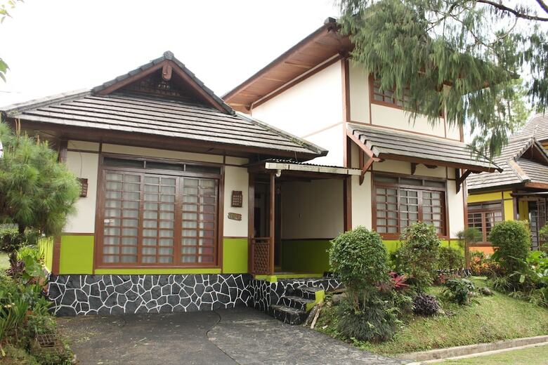 Villa Kota Bunga Widuri