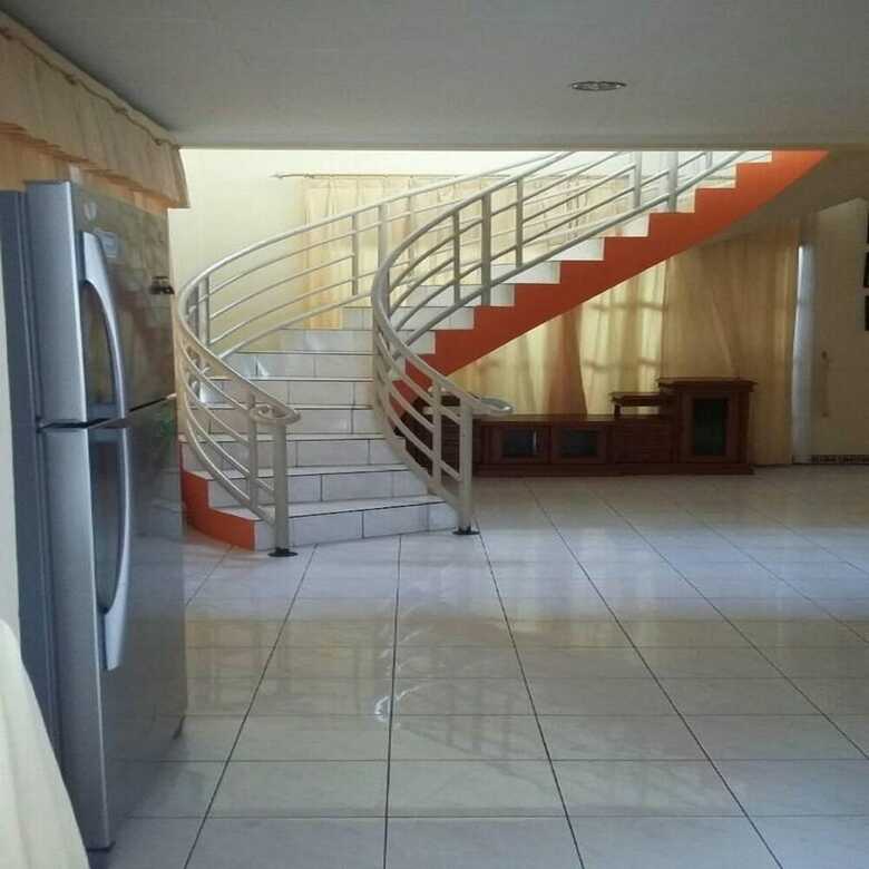 Villa Kota Bunga Camelia