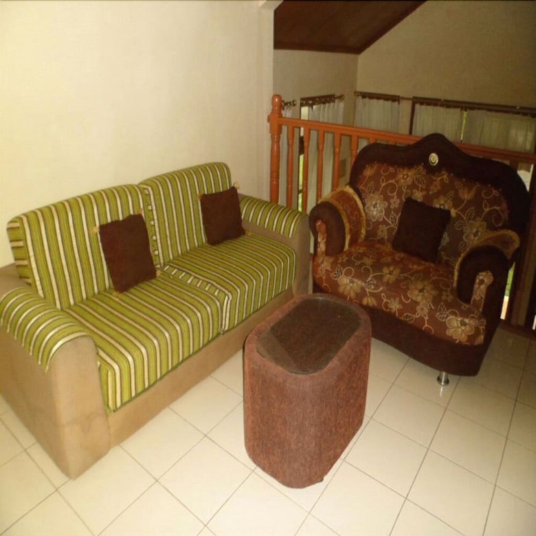 Villa Kota Bunga Allamanda