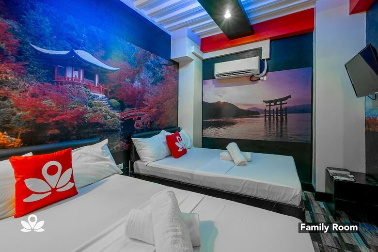 Hotel Zen Rooms Universal Suite Bed And Breakfast