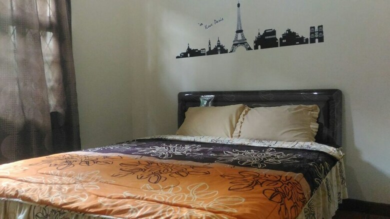 Villa Kota Bunga Anyelir