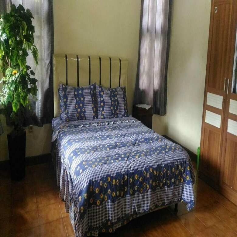 Villa Kota Bunga Anyelir
