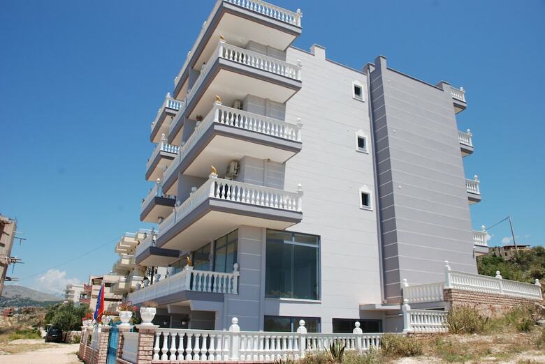 Hotel Keos