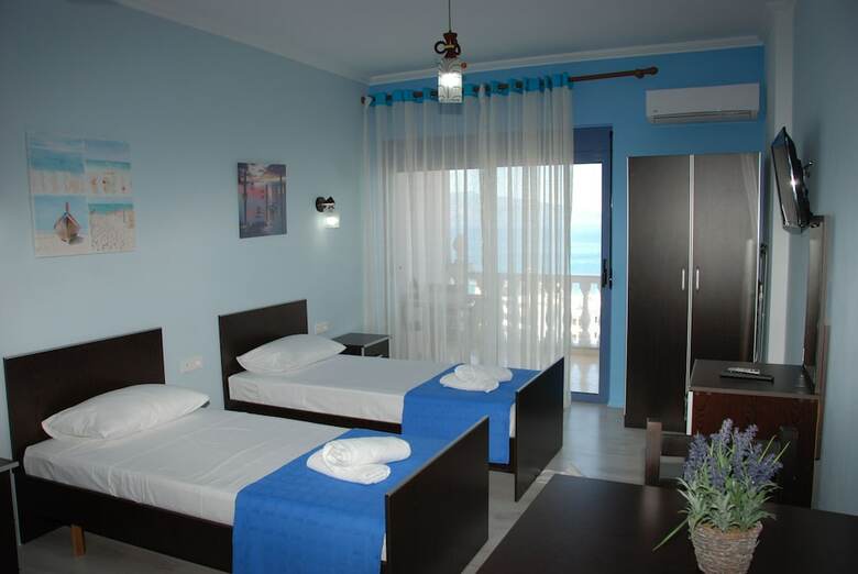 Hotel Keos