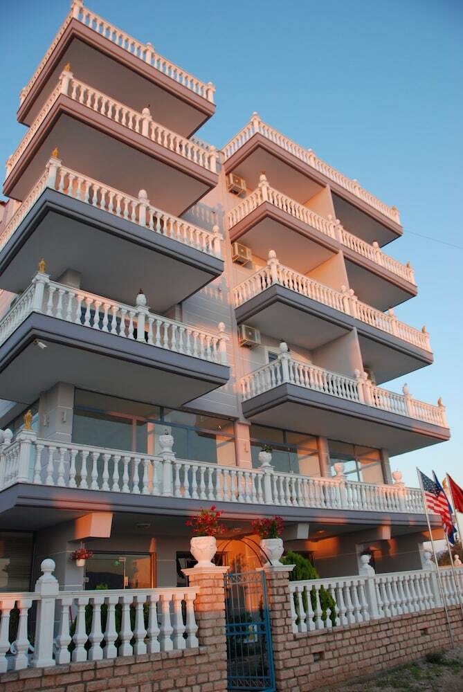 Hotel Keos