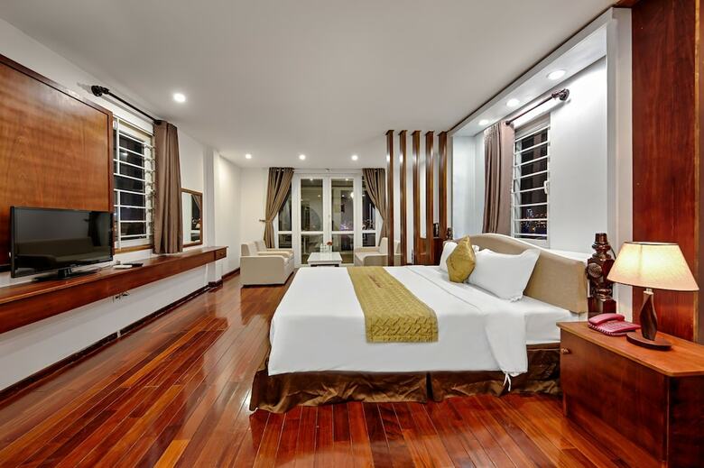 Catinal Hotel