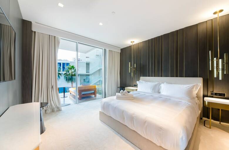 Maison Privee - Five Residence