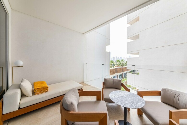 Maison Privee - Five Residence