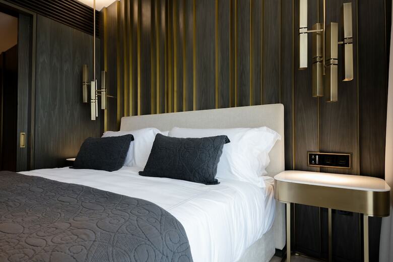 Maison Privee - Five Residence