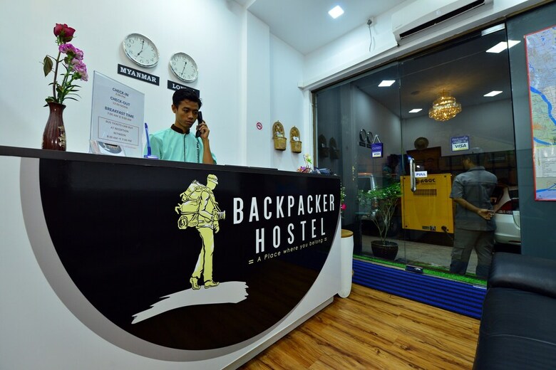 Hostal Backpacker Hostel - Adults Only