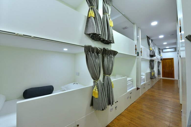 Hostal Backpacker Hostel - Adults Only