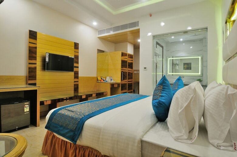 Hotel The Gold Regency